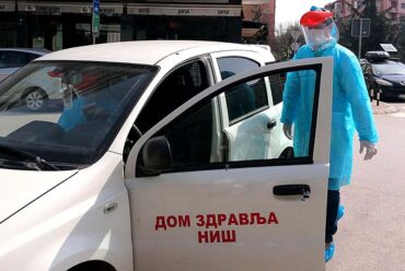 Особама са инвалидитетом у општини Пантелеј омогућен превоз за имунизацију